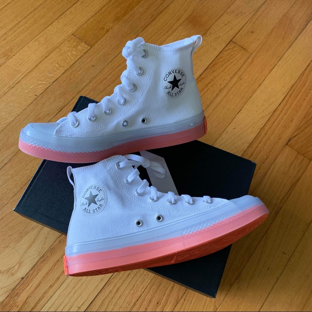 NWT Converse High Top Sneakers - Picture 8 of 8